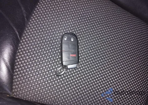 2020 Dodge Journey Crossroad из США, поврежденный, VIN 3C4PDCGB7LT264092